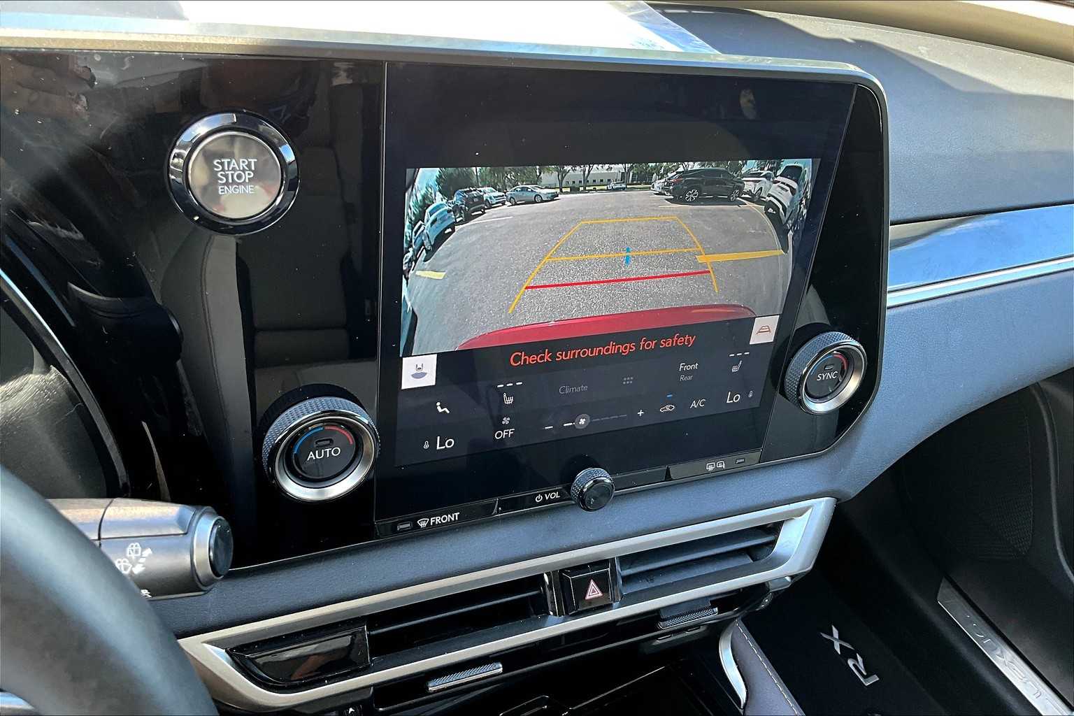 2023 Lexus RX photo 24