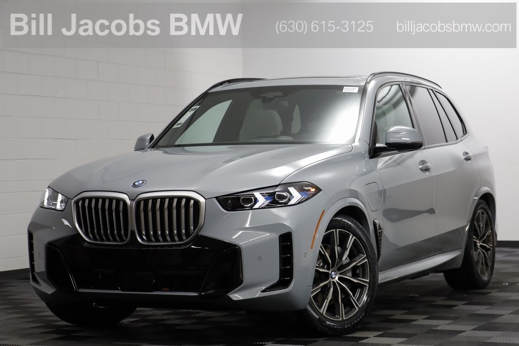 2026 BMW X5 50e's photo