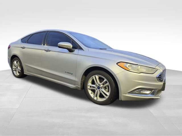 2018 Ford Fusion Hybrid SE's photo
