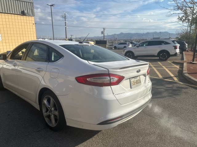 Used 2015 WHITE Ford SE image 7