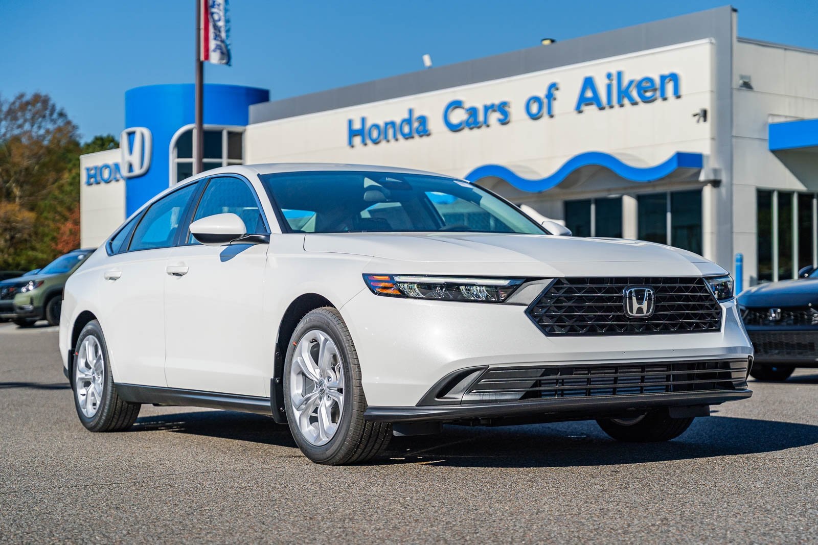 2025 Honda Accord LX's photo