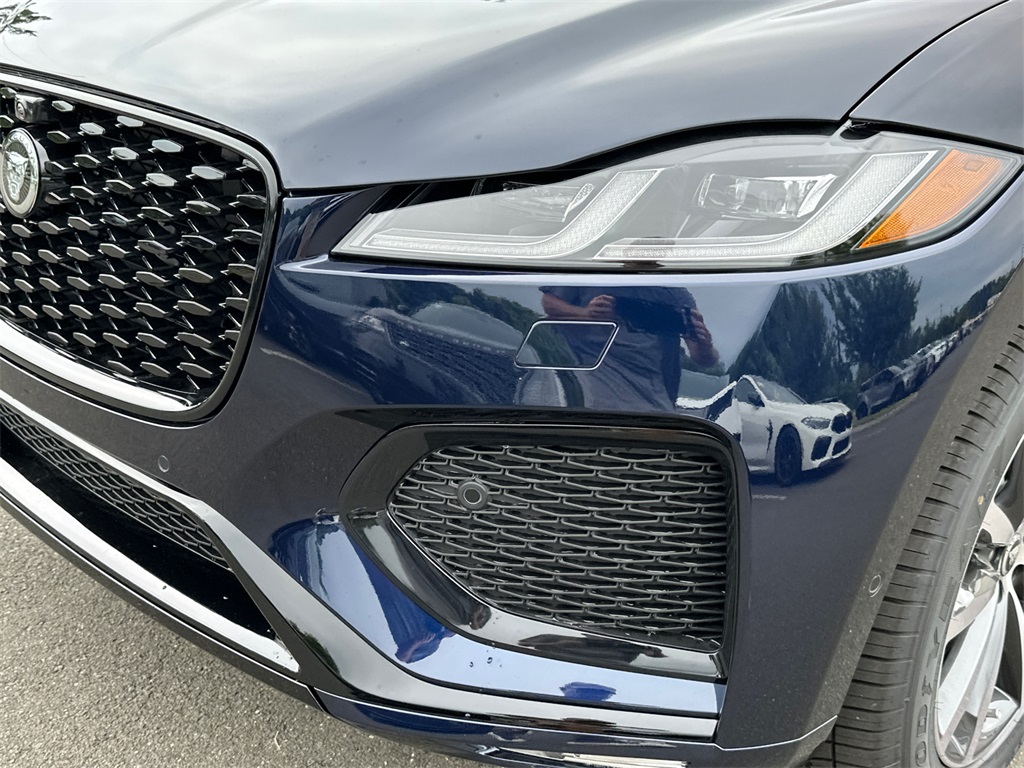 2026 Jaguar F-PACE P250 R-Dynamic S photo 7
