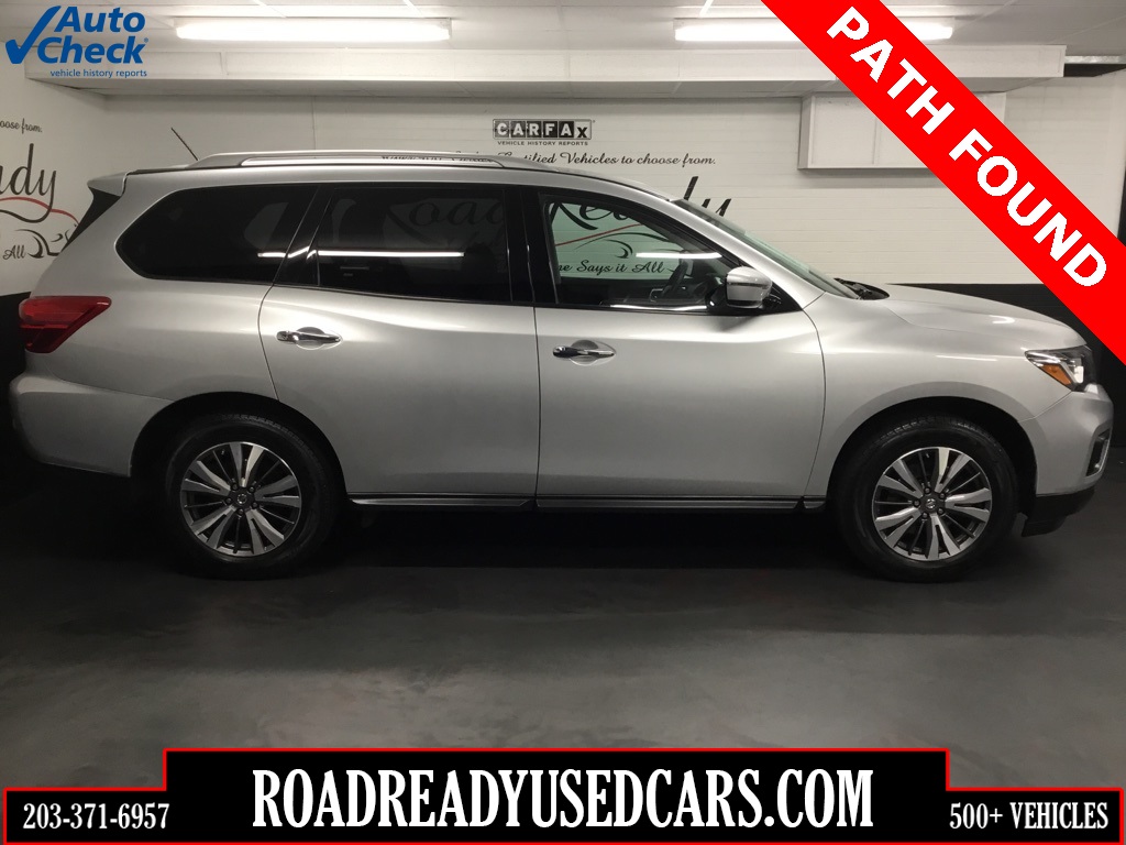 2017 Nissan Pathfinder S