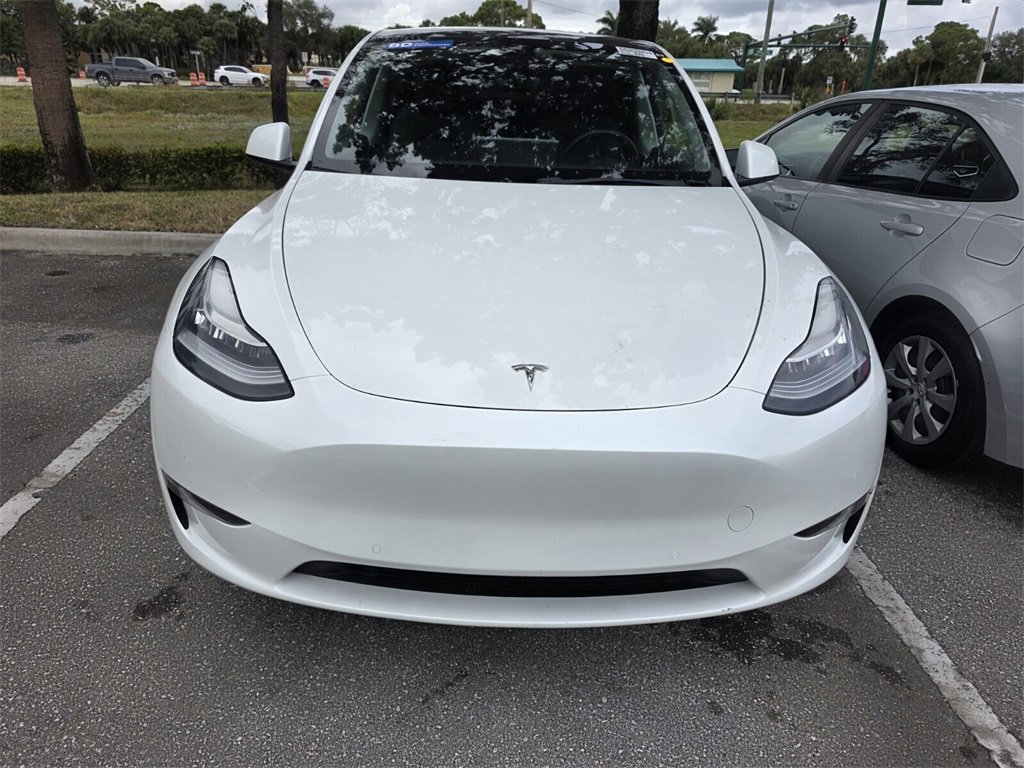 Used 2021 Tesla Model Y Long Range with VIN 5YJYGDEEXMF256566 for sale in Northfield, Minnesota
