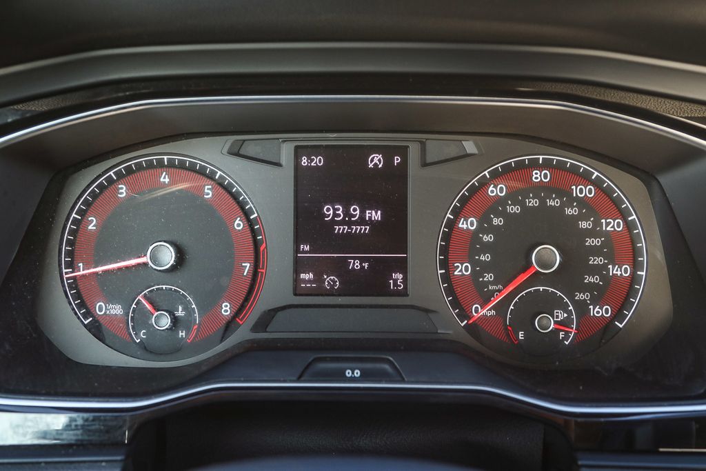 2019 Volkswagen Jetta R-Line photo 21