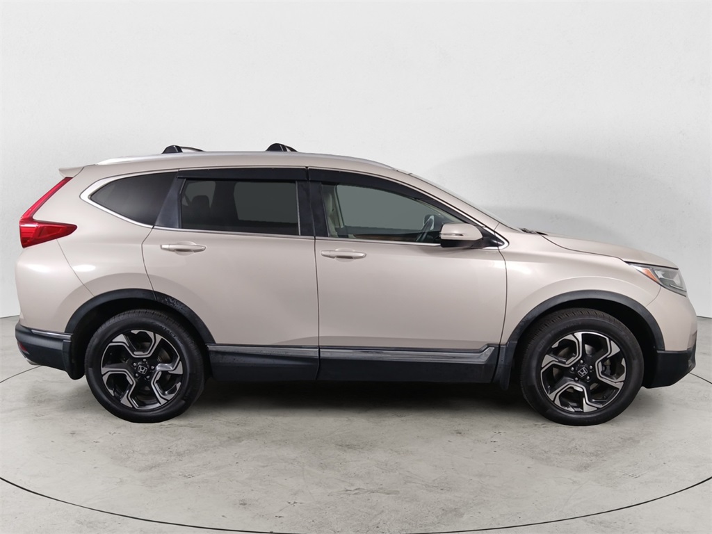 2017 Honda CR-V Touring photo 5