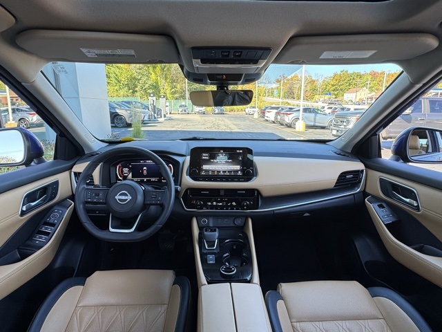 2023 Nissan Rogue Platinum photo 24