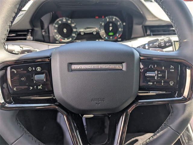 2026 Land Rover Range Rover Evoque Dynamic SE photo 5