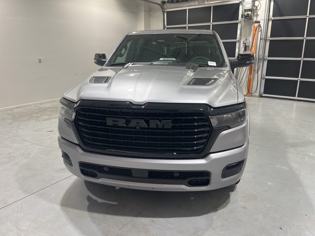 2025 Ram 1500 Laramie photo 3
