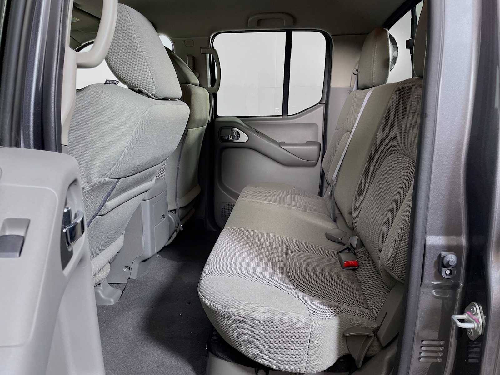2021 Nissan Frontier SV photo 19