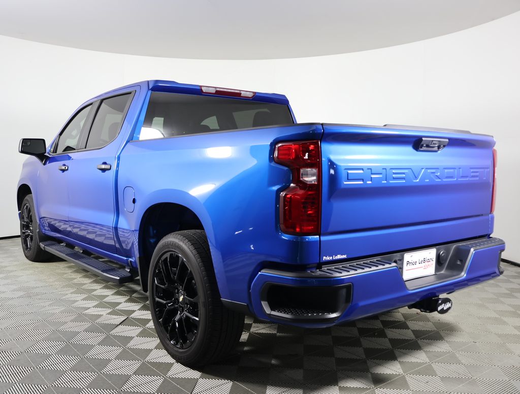 2024 Chevrolet Silverado 1500 Custom photo 4