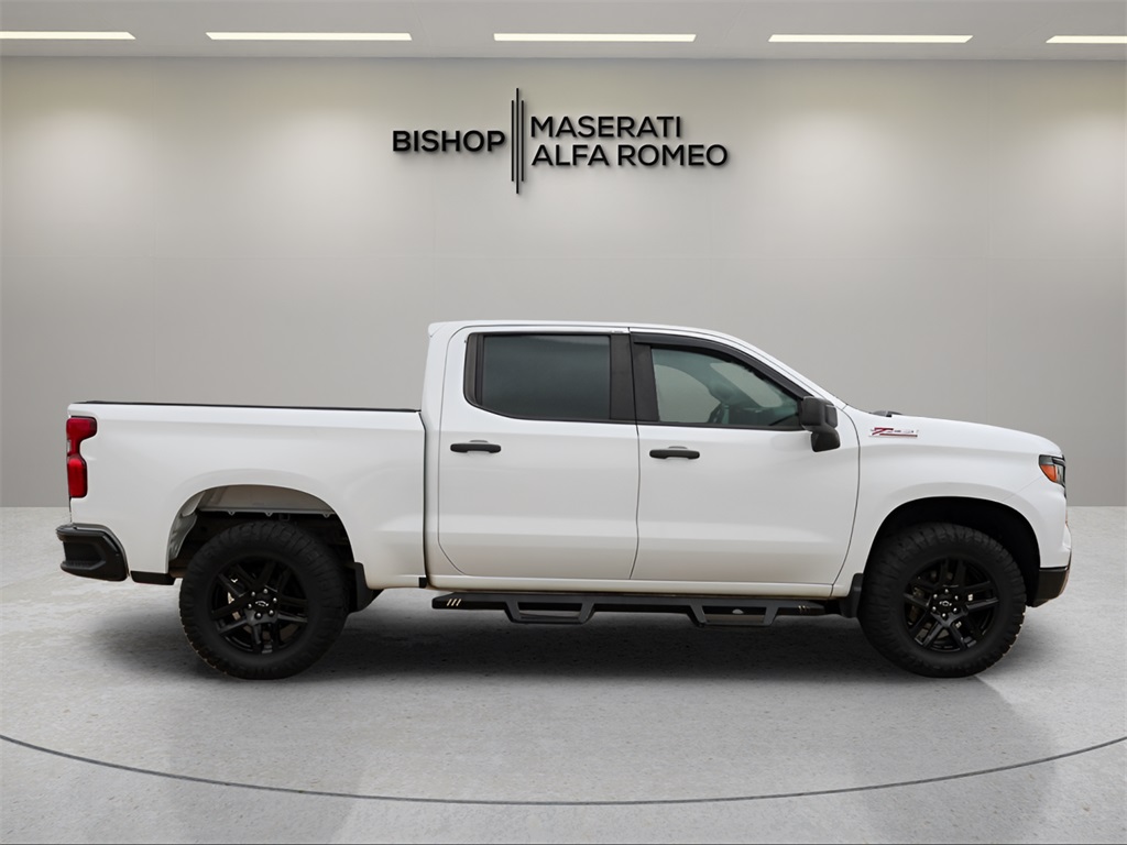 2022 Chevrolet Silverado 1500 Custom Trail Boss photo 2