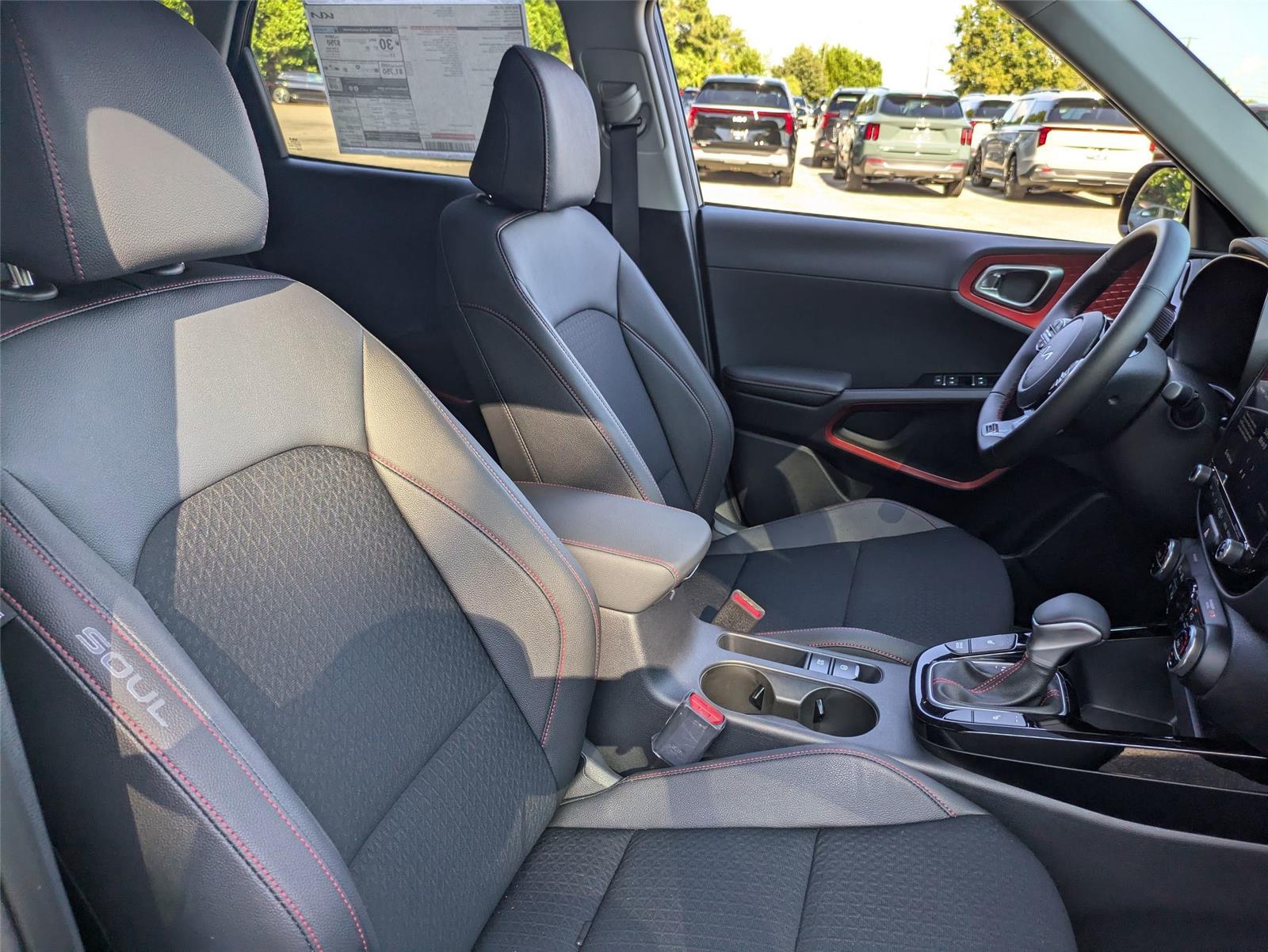 2025 Kia Soul GT-Line photo 41