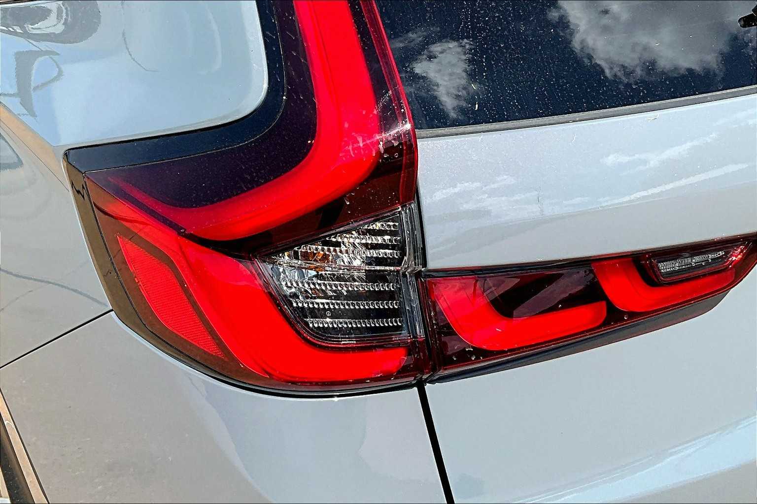 2025 Honda CR-V LX photo 26