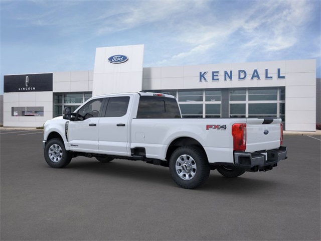 2025 Ford F-350 photo 4