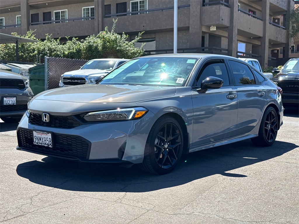 2025 Honda Civic Sport photo 4