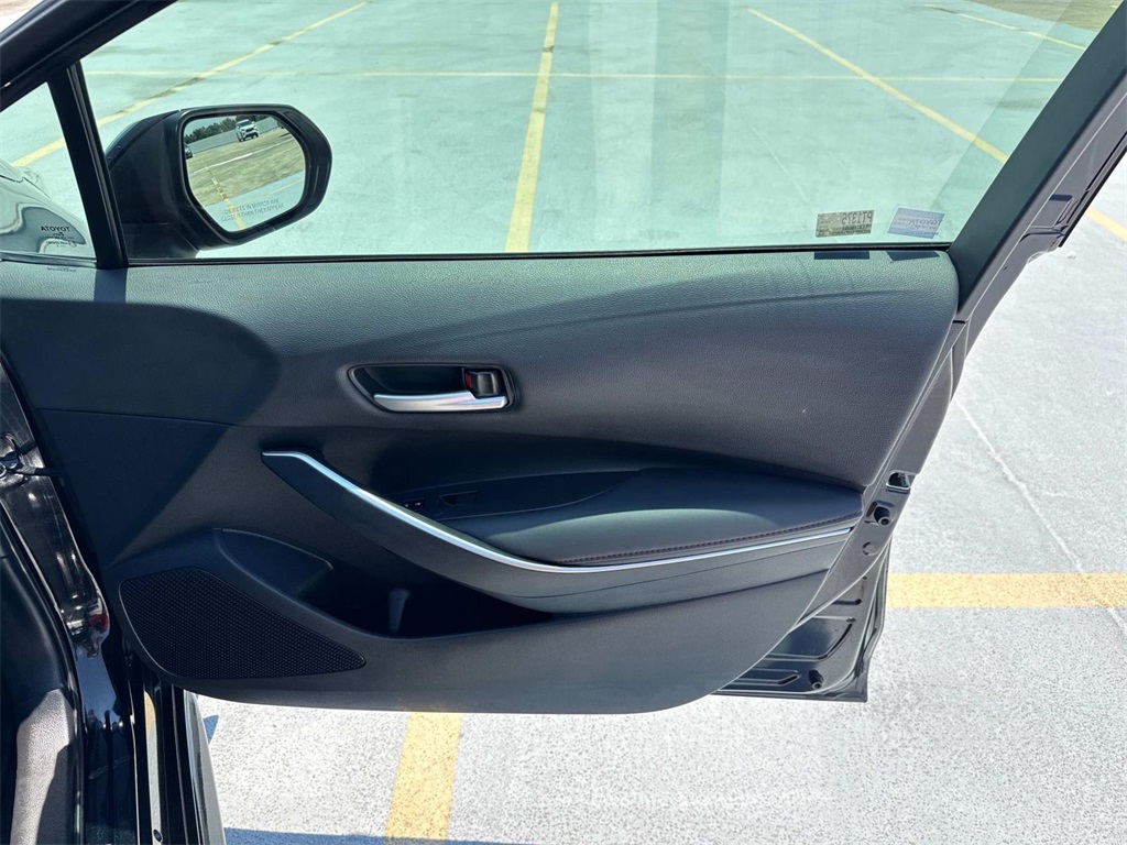 2024 Toyota Corolla SE photo 12