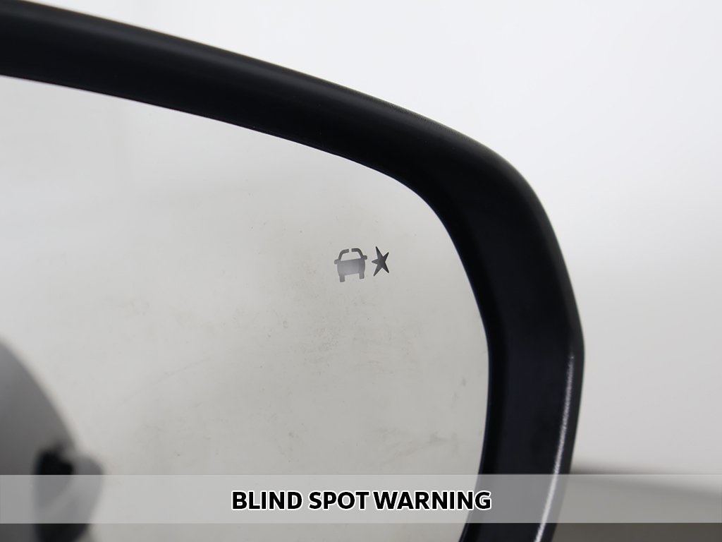 2023 Chevrolet Trailblazer LS photo 2