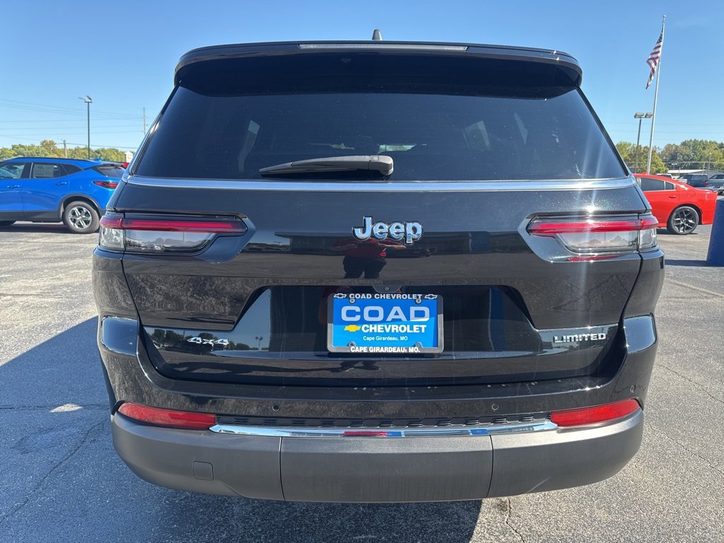 2023 Jeep Grand Cherokee Limited photo 3