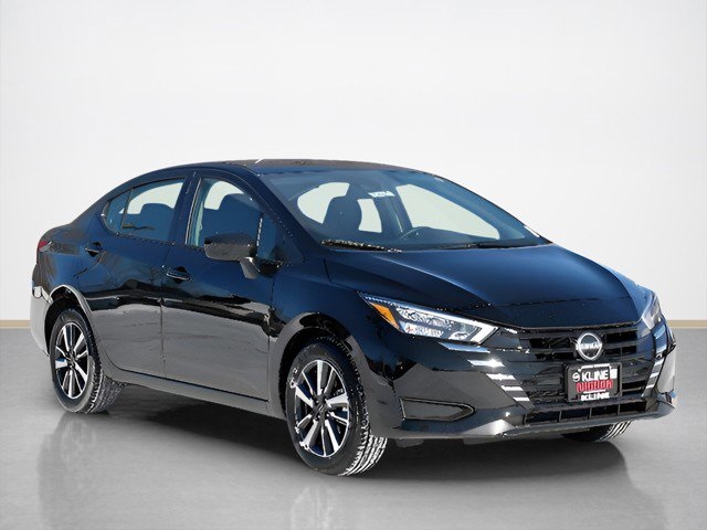 2025 Nissan Versa Sedan SV