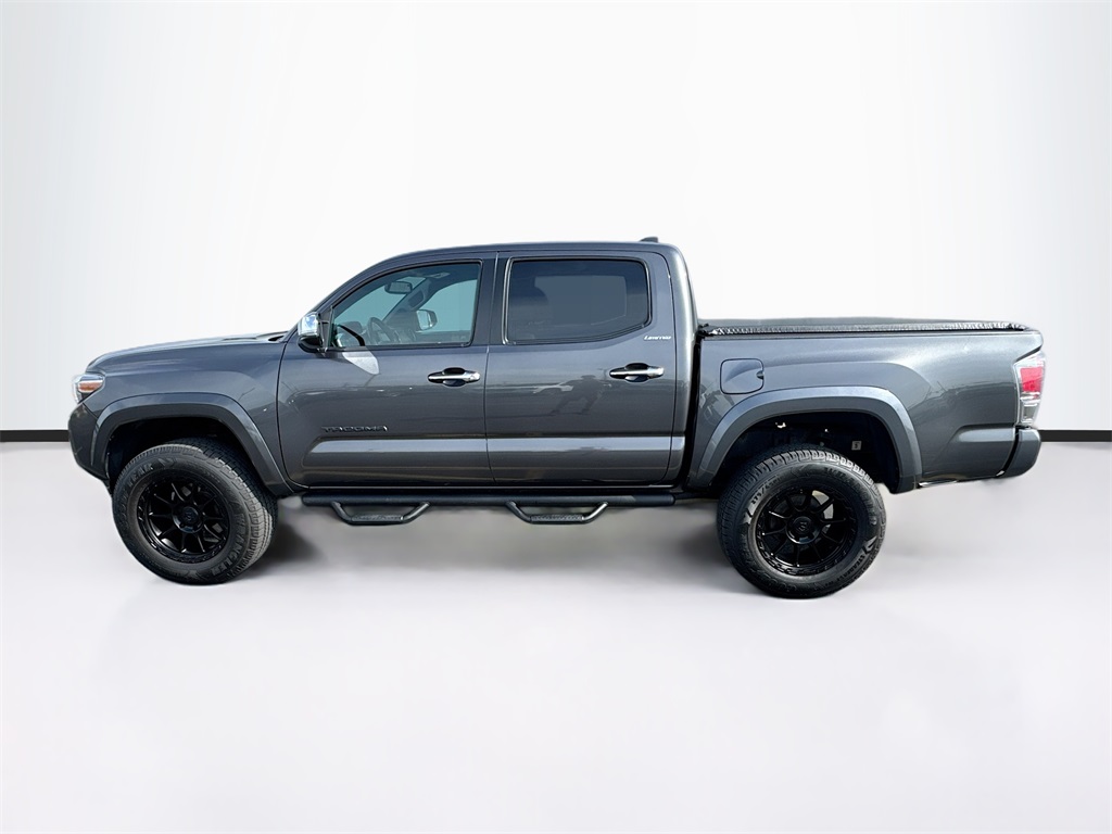 2017 Toyota Tacoma Limited photo 4