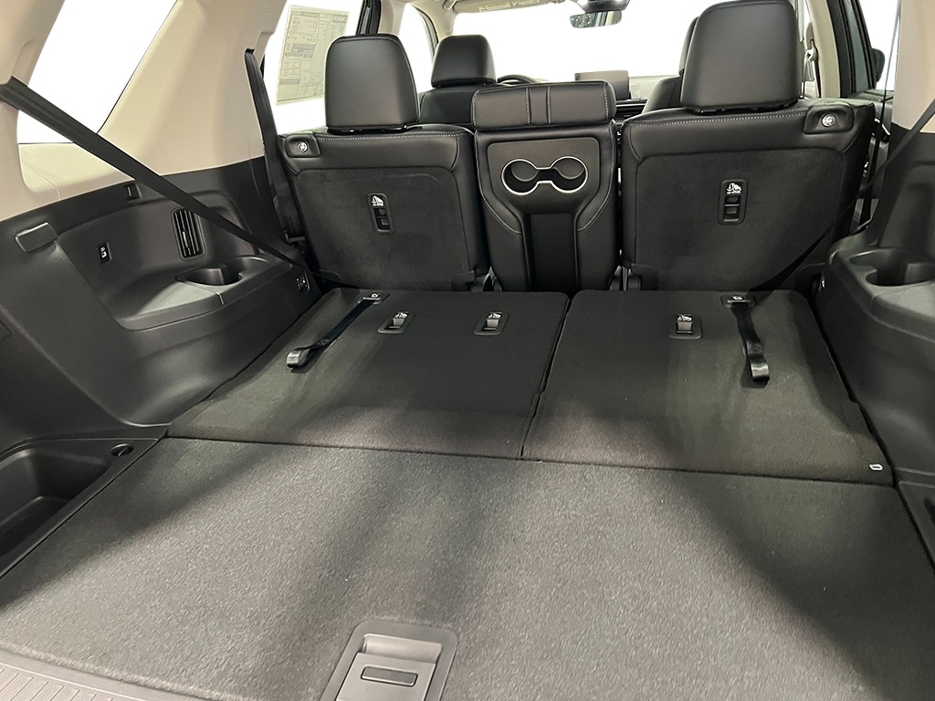 2025 Honda Pilot Touring photo 32