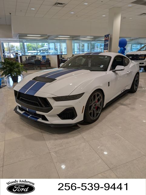 2025 Ford Mustang GT Premium's photo