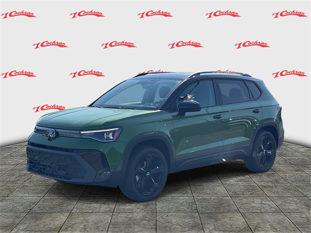 2025 Volkswagen Taos SE photo 7