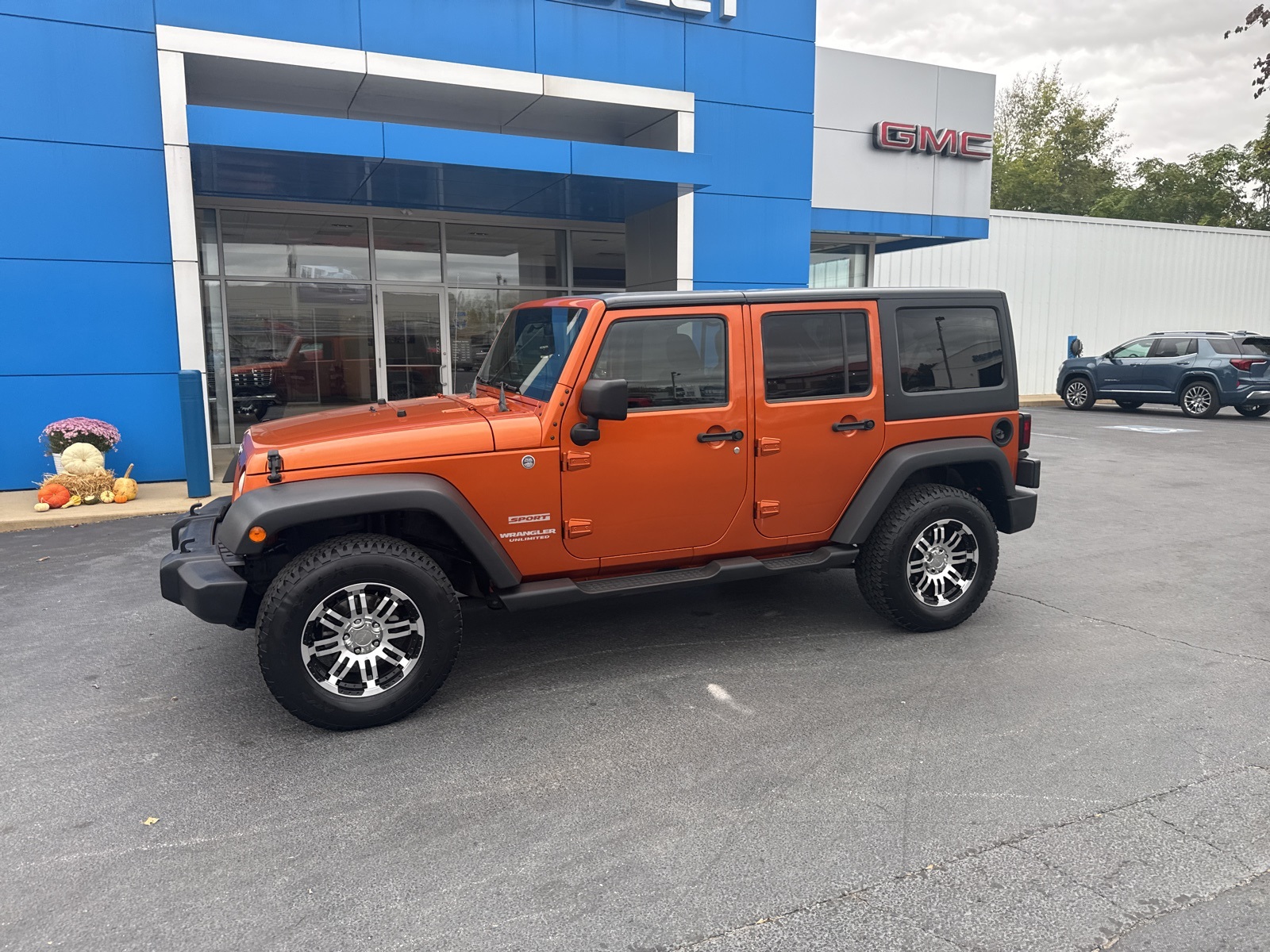 2011 Jeep Wrangler Unlimited Sport photo 3