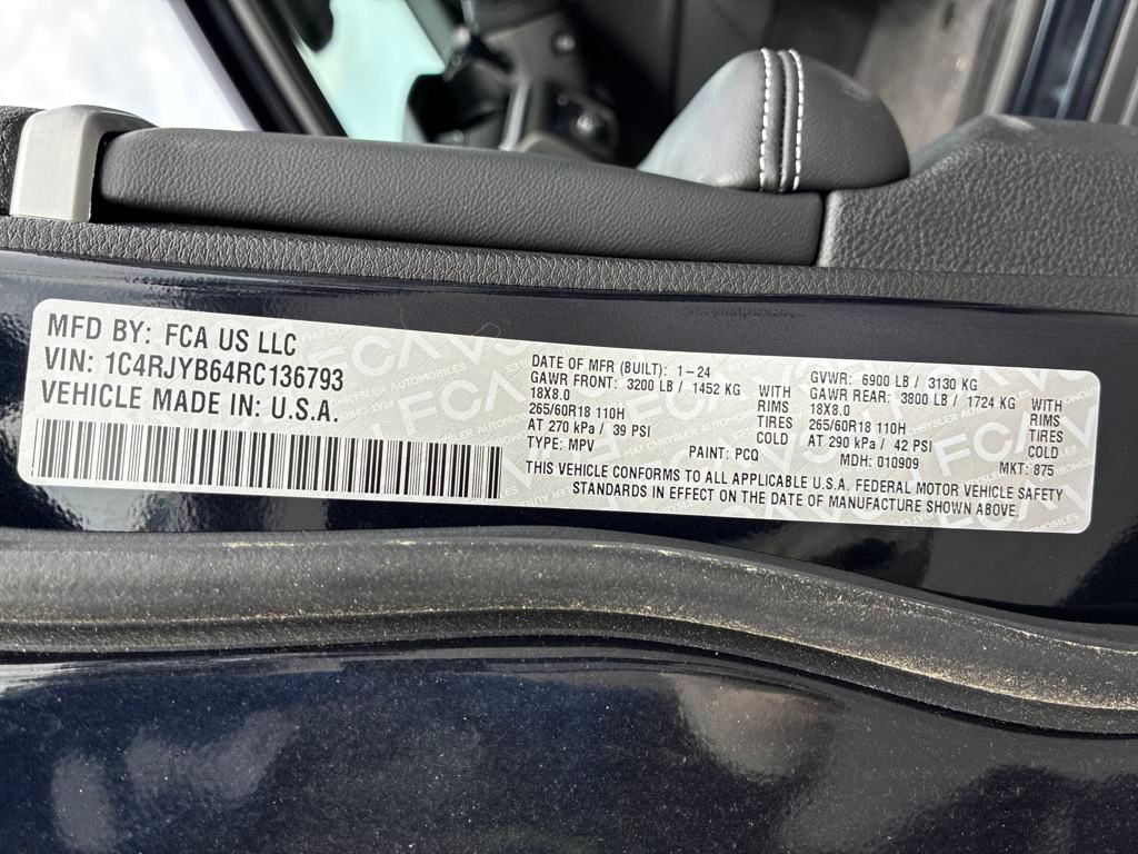 2024 Jeep Cherokee Limited 4xe photo 28