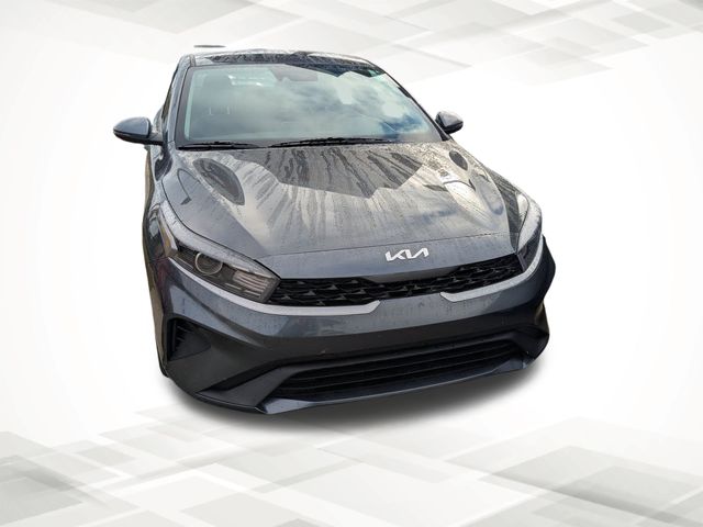 2024 Kia Forte LXS photo 4