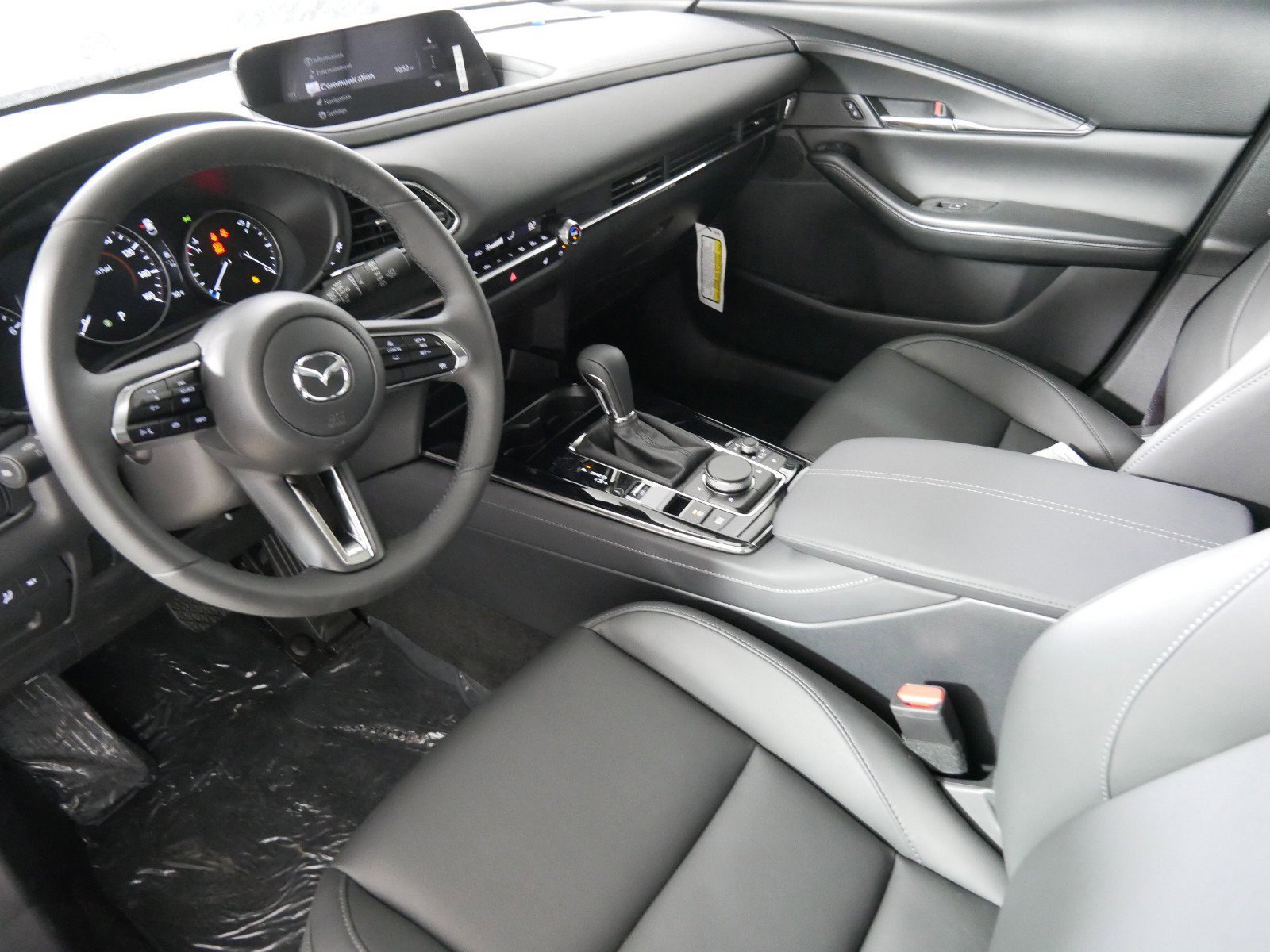 2025 Mazda CX-30 2.5 S Preferred photo 4