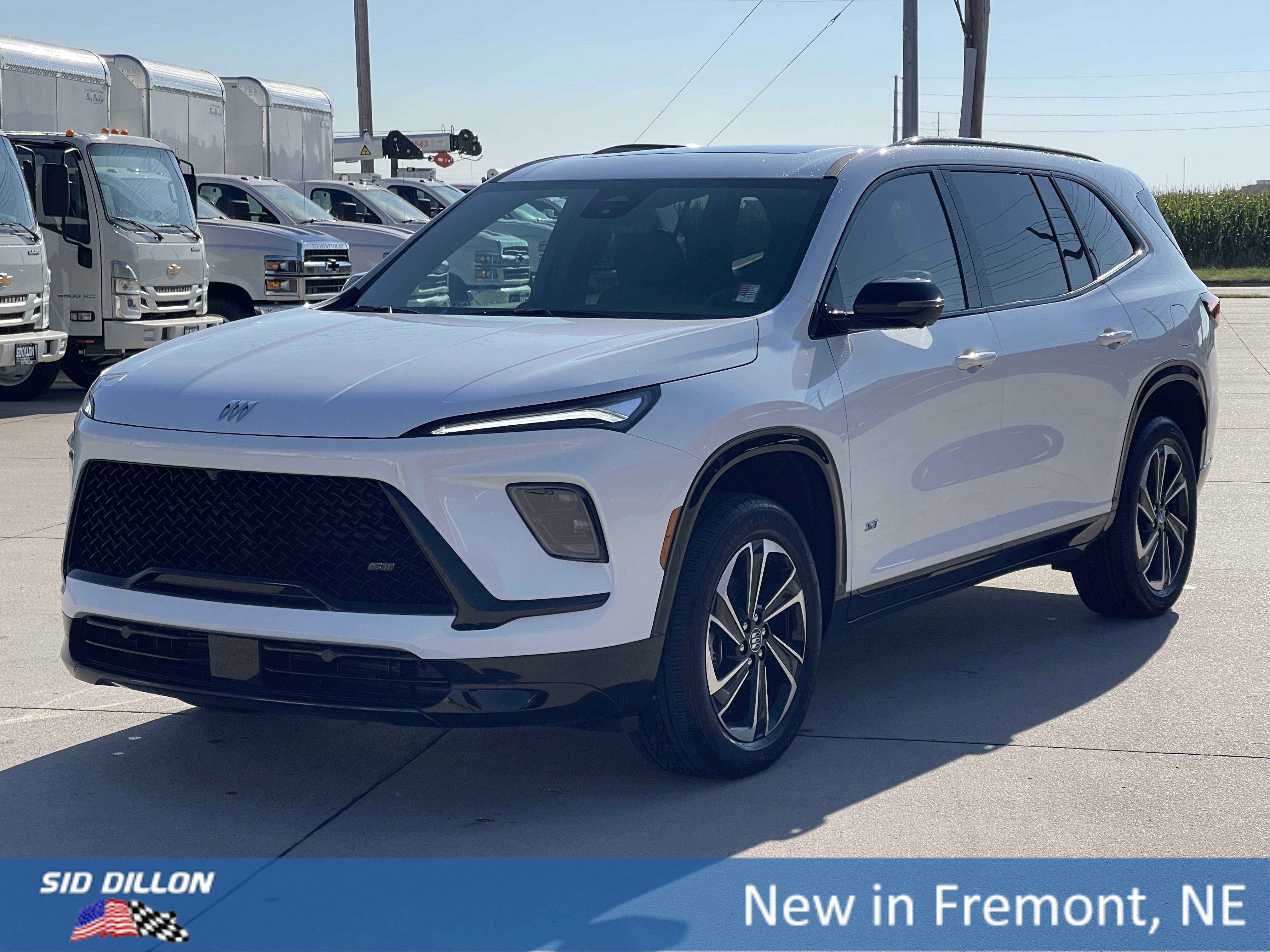 2026 Buick Enclave Sport Touring's photo