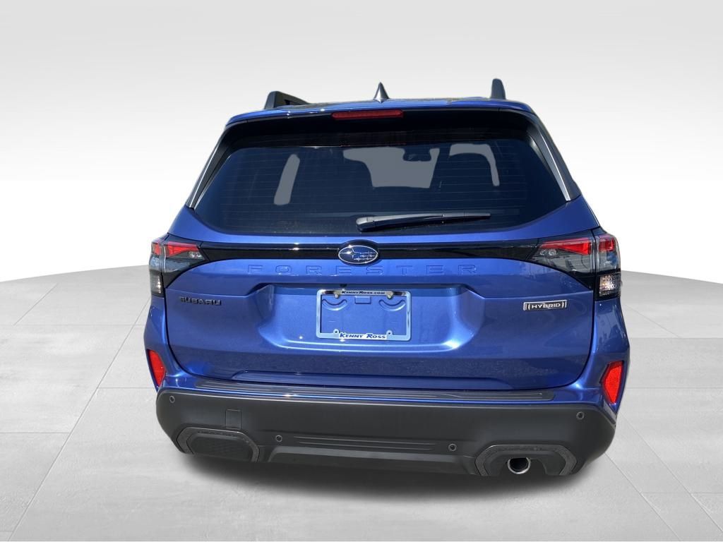 2025 Subaru Forester Limited photo 4