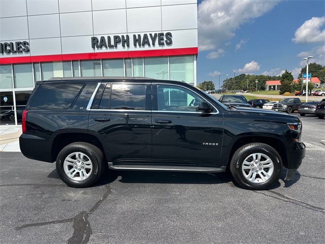 2018 Chevrolet Tahoe LT photo 2