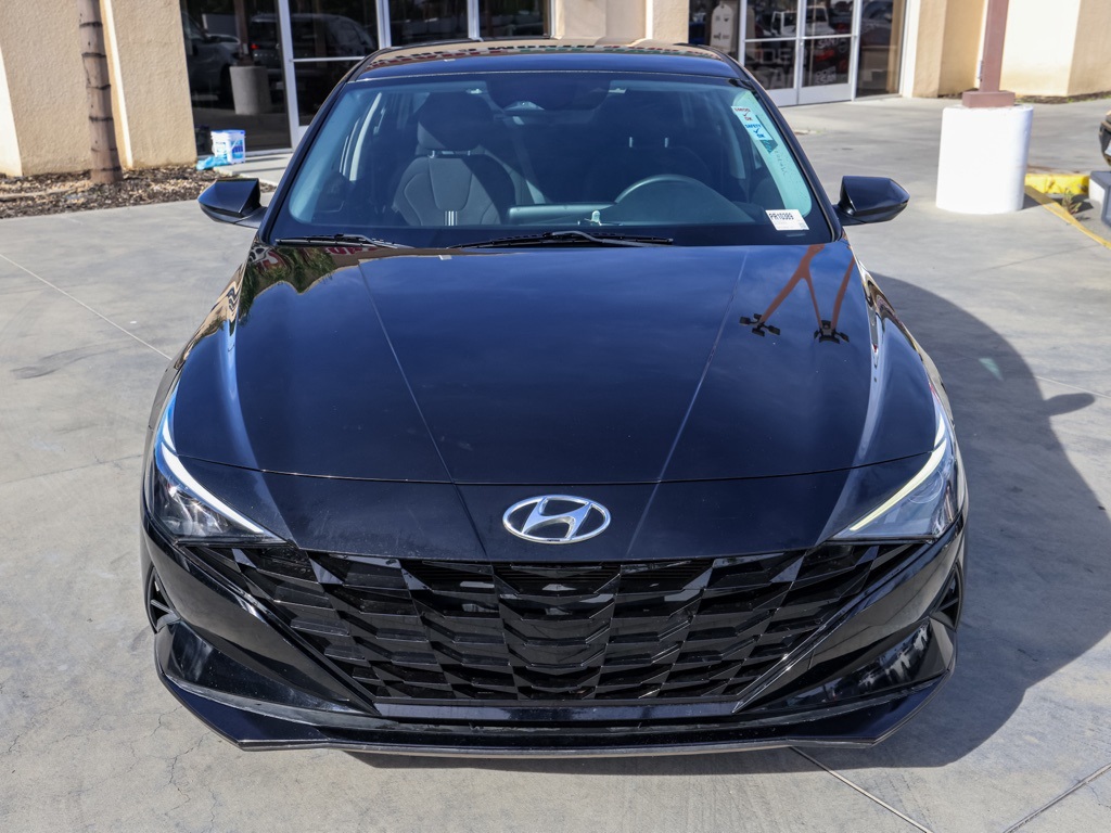 Used 2021 Black Hyundai SEL image 9
