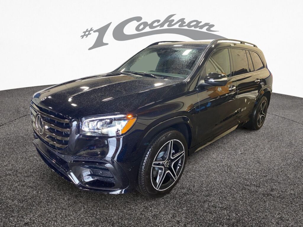 2025 Mercedes Benz GLS 450 4MATIC photo 2