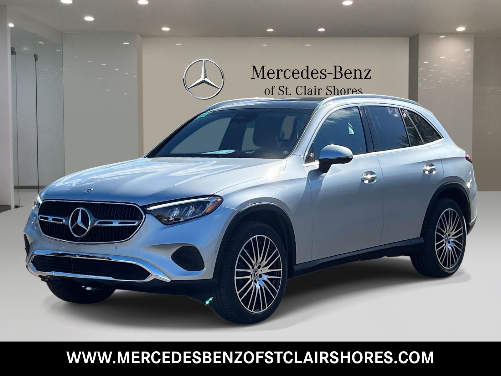 2026 Mercedes-Benz GLC Base's photo