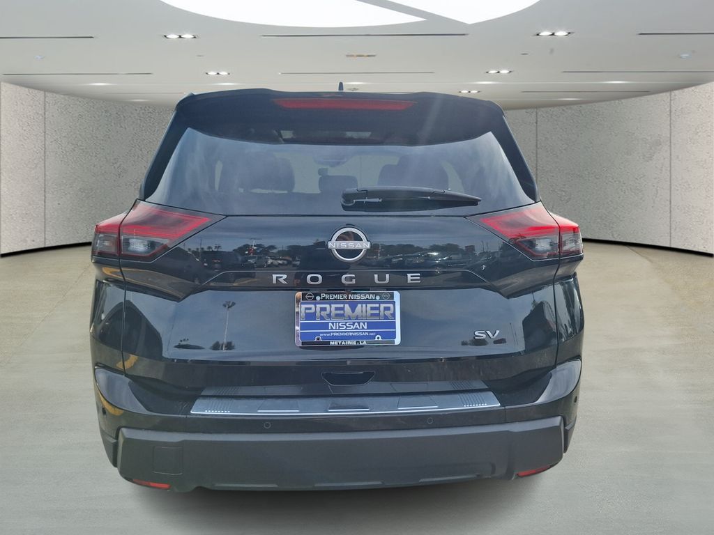 2024 Nissan Rogue SV photo 3