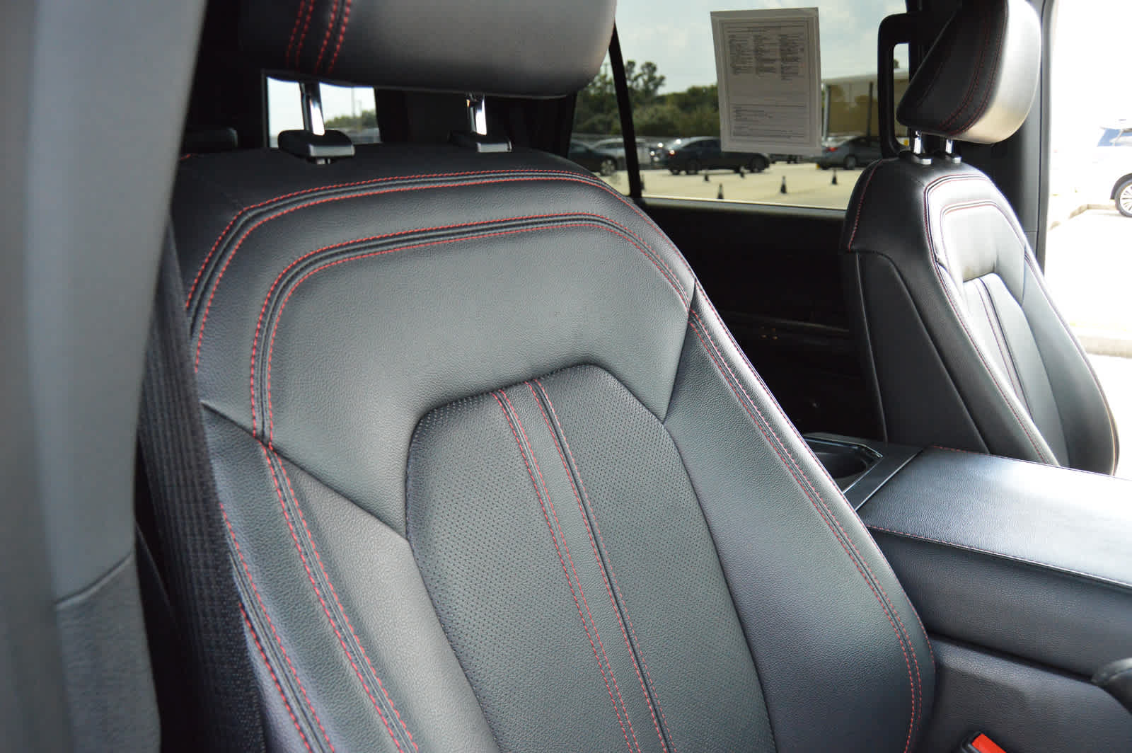 2023 Ford Expedition Limited photo 11