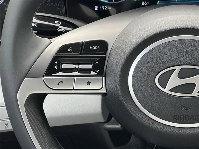 2025 Hyundai Elantra Hybrid Limited photo 23