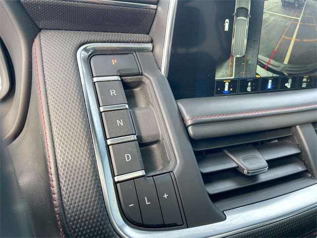 2022 CHEVROLET SUBURBAN - Image 15