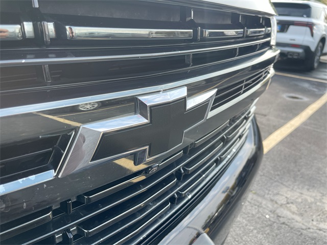 2022 CHEVROLET SUBURBAN - Image 30