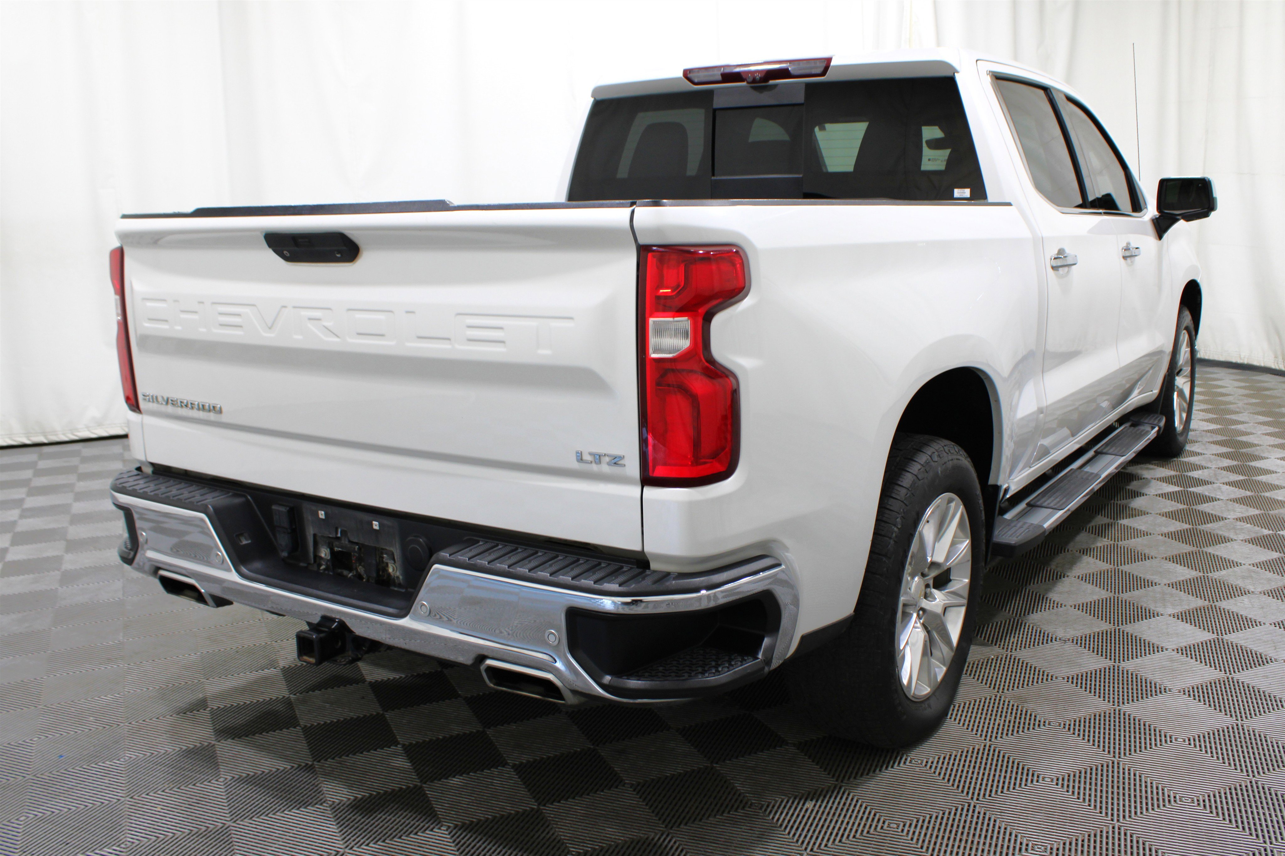 2022 Chevrolet Silverado 1500 LTZ photo 6