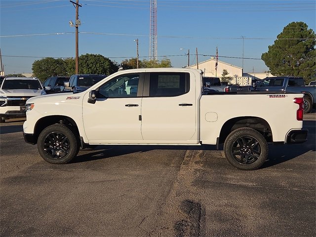 2026 Chevrolet Silverado 1500 LT Trail Boss photo 2