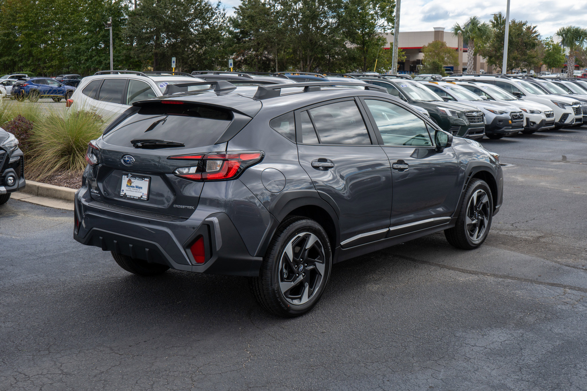 2025 Subaru Crosstrek Limited photo 2
