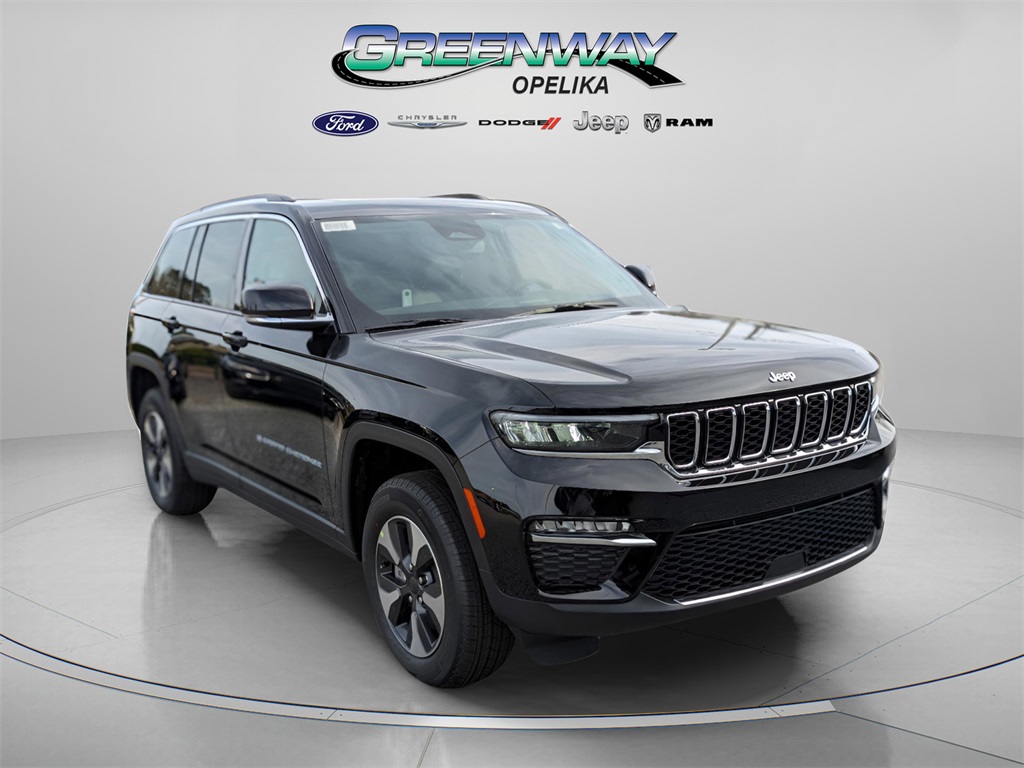 2024 Jeep Grand Cherokee 4xe's photo