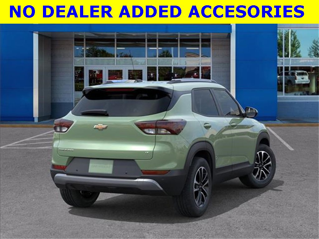 2026 Chevrolet Trailblazer LT photo 2