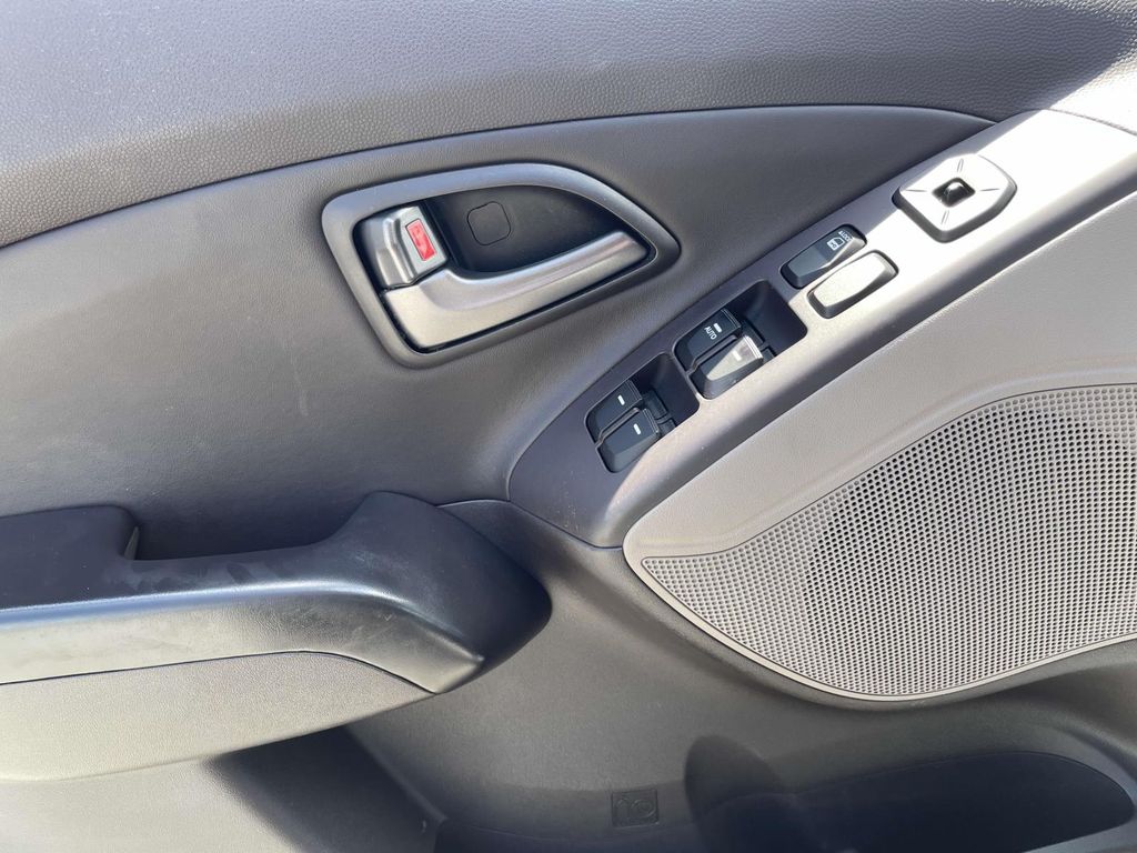 2014 Hyundai Tucson Limited photo 12