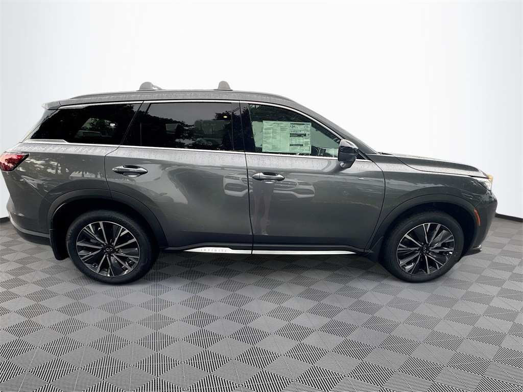 2026 Infiniti QX60 Luxe photo 8